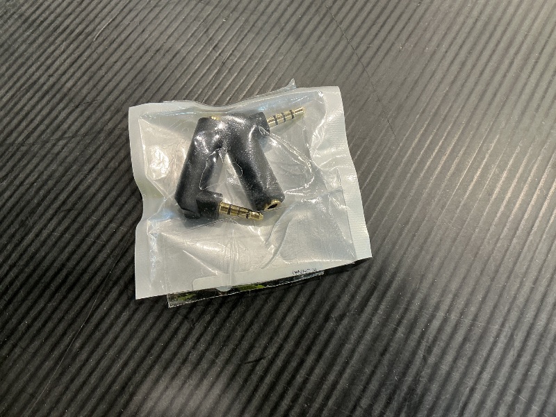 Photo 1 of 3.5mm Angle Male to Female Audio Adapter, 90 Degree Right Angle Gold-Plated TRRS Stereo Jack Plug AUX Connector Compatible with Headset, Tablets, MP3 Players, Game Controller, Speakers(2 PACK)