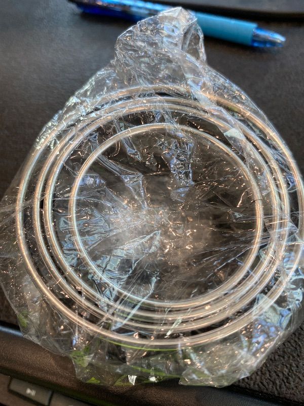 Photo 1 of *Missing Parts*KSPOWWIN 4 Pieces Biscuit Cookie Cutters Set,Stainless Steel Circle Round Cookie Biscuit Cutters in Graduated Sizes Shape Molds for Pastries Doughs Doughnuts
**ONLY 4 CUTTERS***