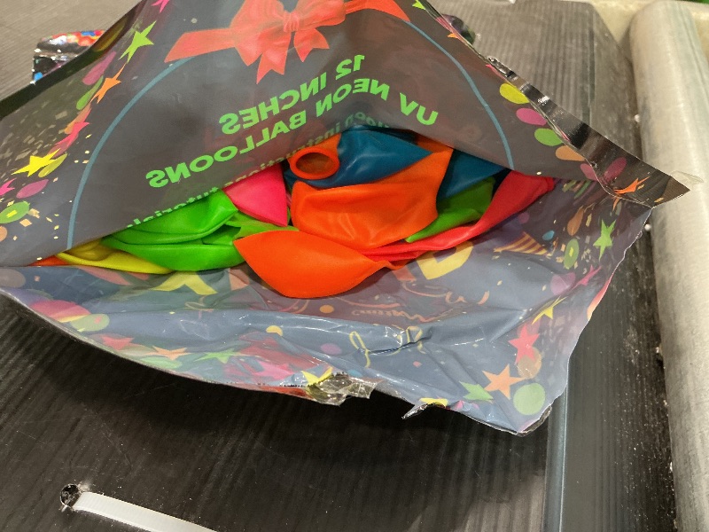 Photo 1 of 100 Pcs UV Neon Balloons ,Neon Glow Party Balloons UV Black Light Balloons Glow in the dark for Birthday Decorations Wedding Glow Party Supplies Blacklight Reactive Fluorescent Balloons