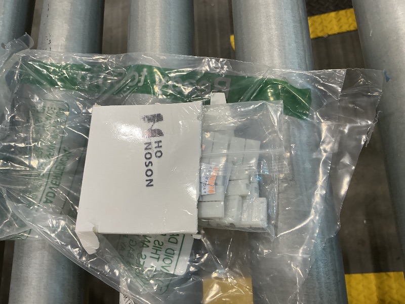 Photo 1 of 35 Pieces LED Strip Connector 5 Pin Solderless LED Light Connector L Shape Extension T Shape Solderless for 5050 3528 String Light Extending Connection(10 mm)