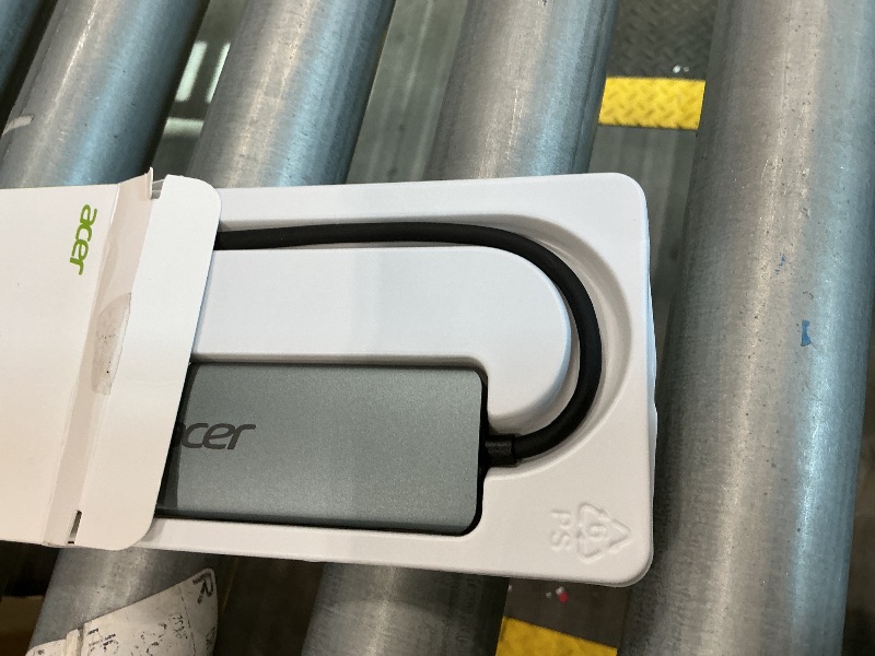 Photo 1 of Acer USB C Hub, 7 in 1 Multi-Port Adapter for Laptop, 4K, HDMI Splitter with 2 USB A 3.1 & Type-C to HDMI Data Port, PD 100W Charging, SD Card Reader for Computer, Desktop, Space Grey