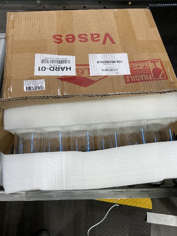 Photo 1 of 16Pcs Glass Cylinder Bud Vases for Centerpieces,7.7 In Tall Clear Flower Vases in Bulk,Glass Small Vases Floating Candle Holder for Party,Home Decor,Wedding Decoration,Birthday,Anniversary,Baby Shower