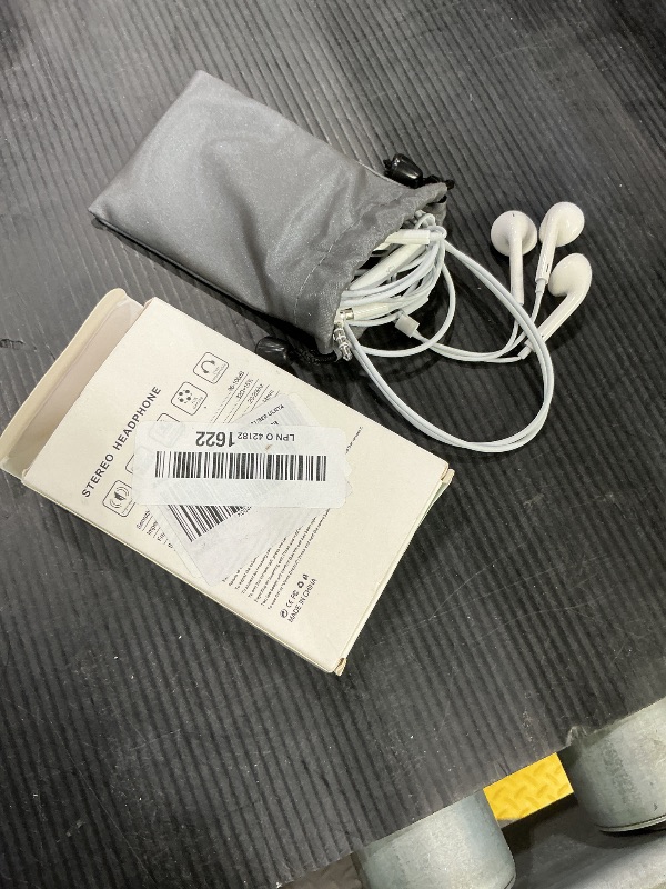Photo 1 of 2 Packs USB C Headphones Wired for iPhone 16, Type C Earbuds Earphones with & Volume Control, HiFi Stereo Noise Earbuds Wired for Samsung Galaxy S24/S23/S22/S21/S20 Ultra
