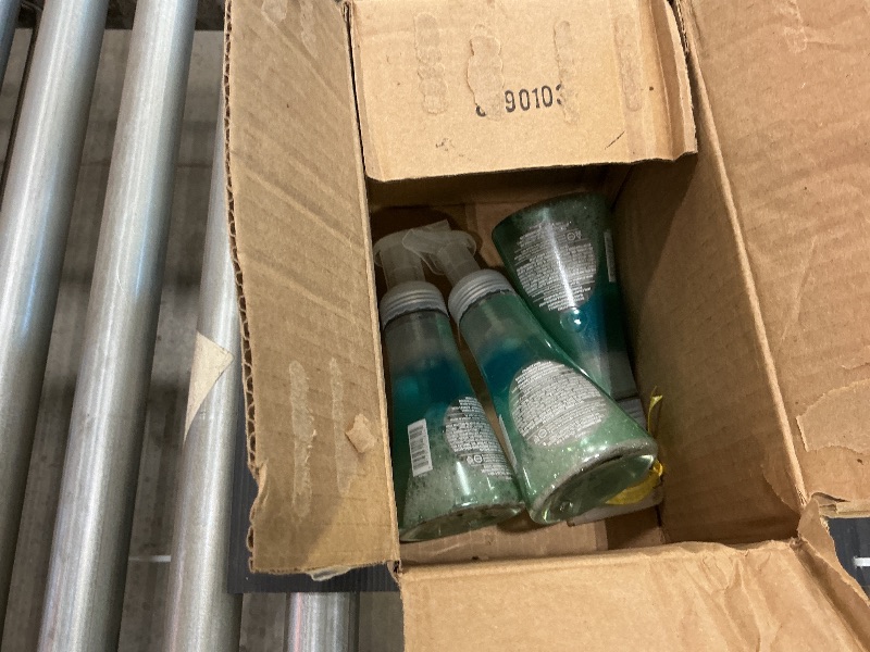 Photo 1 of ***SEE NOTES***Method Foaming Hand Soap, Coconut Water, Biodegradable Formula, 10 fl oz (Pack of 6)