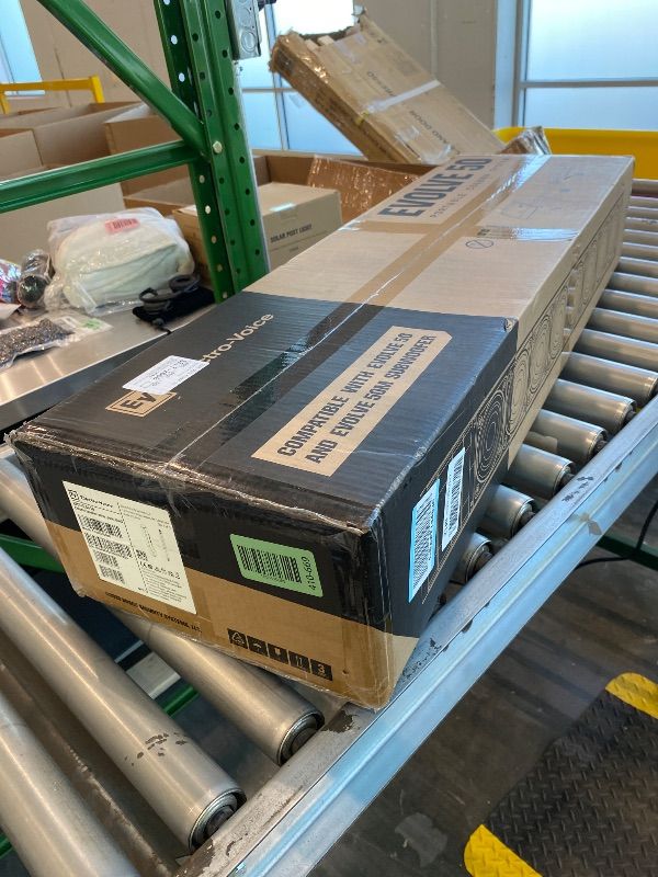 Photo 1 of *Partial Set* Electro-Voice Evolve 50 1000W Powered Column Speaker Array System, Black, BOX 1 of 2