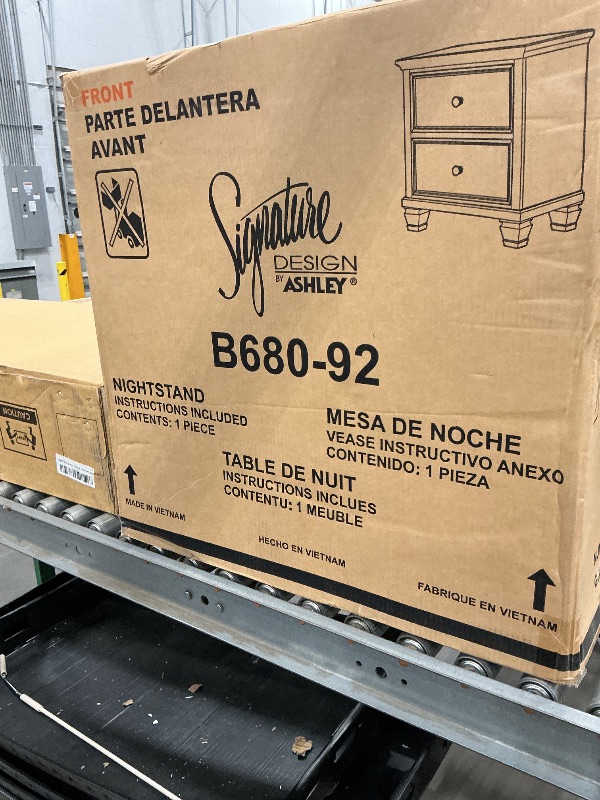 Photo 1 of *Major Damaged - Check clerk notes*
Signature Design by Ashley Fortman Traditional 2 Drawer Night Stand, White