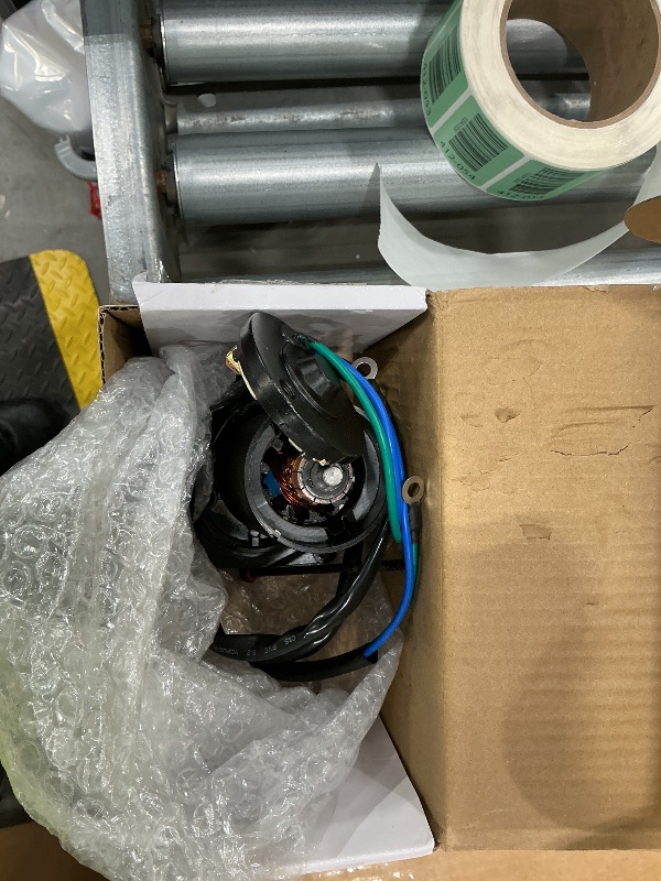Photo 1 of *Untested*
WFLNHB Power Tilt and Trim Motor Replacement for Yamaha Outboard 1994 40hp, 1992-1995 50hp, 1997 60hp 6H1-43880-02-00