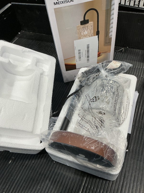 Photo 1 of *Untested*
MEIXISUE Black Candle Warmer Lamp with Dimmer and Timer,Home Decor Lamp for Scented Jar,Electric Wax Melt Warmer,Mother's Day/Birthday/Christmas Gifts for Mom/Wife,Adjustable Height,with 2 Bulbs