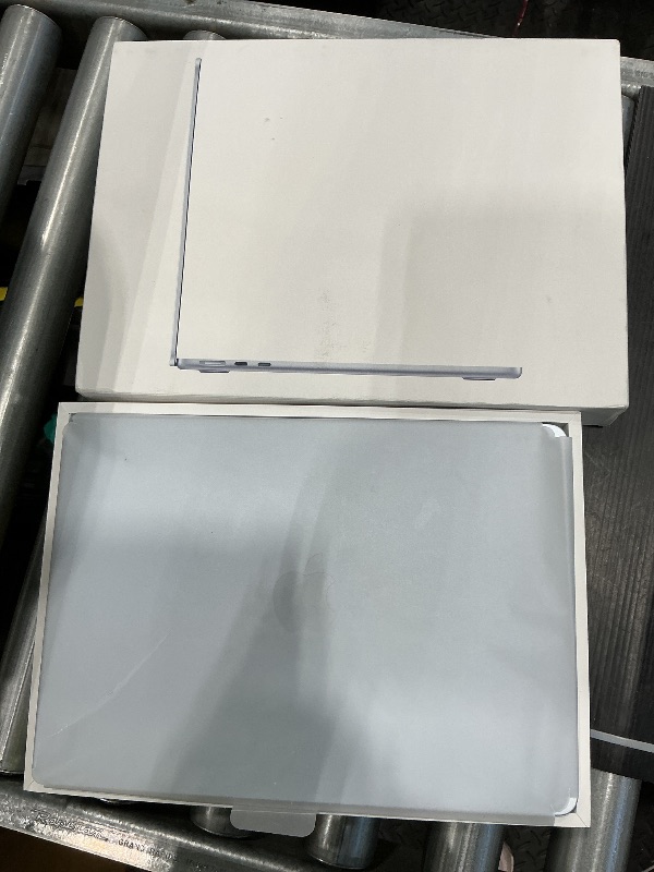 Photo 1 of *USED*
Apple 2025 MacBook Air 13-inch Laptop with M4 chip: Built for Apple Intelligence, 13.6-inch Liquid Retina Display, 16GB Unified Memory, 512GB SSD Storage, 12MP Center Stage Camera, Touch ID; Sky Blue