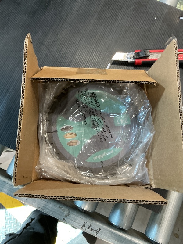 Photo 1 of 10 Pack 7-1/4 Inch 24T Circular Saw Blades Fine Finish with 5/8" Arbor ATB Framing Saw Blades for Cutting Softwood Hardwood Laminate Plywood Chipboard Panels FRP MDF by puxyblue