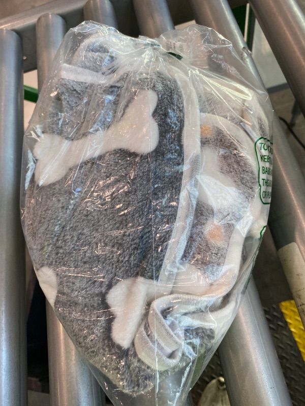 Photo 1 of 1 Pack 3 Blankets Super Soft Fluffy Premium Fleece Pet Blanket Flannel Paw Printed Throw for Dog Puppy Cat (Medium 30x20'', Star, Bone, Love)