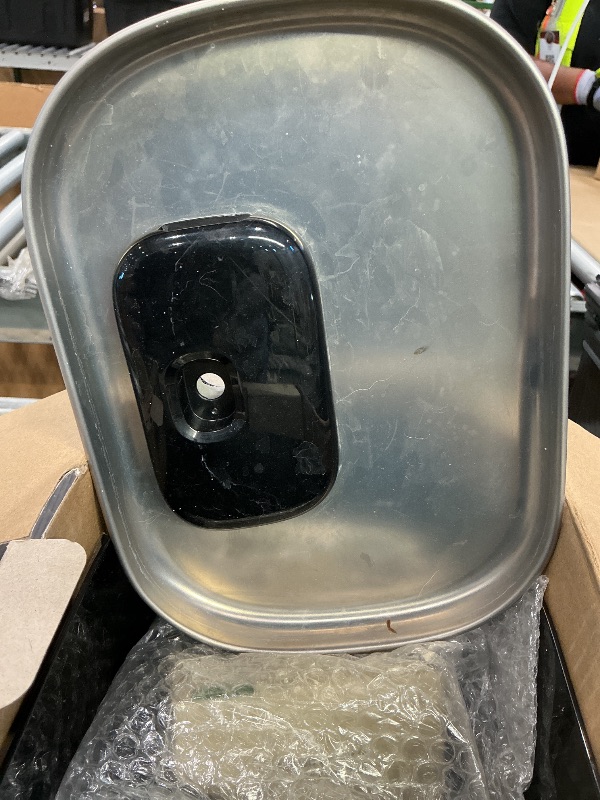 Photo 1 of ***SEE CLERK COMMENTS*** PETLIBRO Cat Water Fountain, Cordless Pet Water Fountain Battery Operated, 2.5L/84oz Dockstream Water Fountains for Cats Indoor, Cat Fountain with Stainless Steel Tray, Easy to Clean BPA-Free