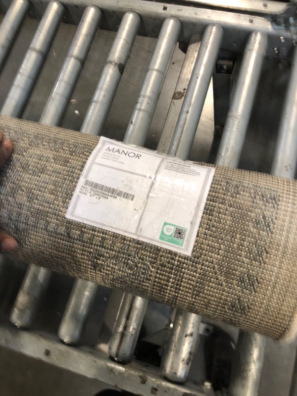 Photo 1 of 
nuLOOM Manor 6 x 9 (ft) Loomed Beige Rectangular Indoor Tribal Vintage Area rug