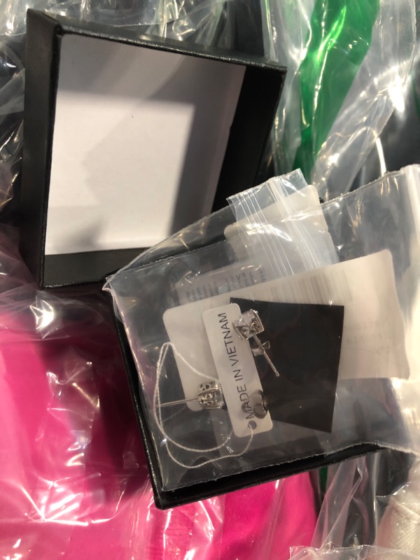 Photo 1 of Amazon Essentials Platinum Plated Sterling Silver Heart-Shape Stud Earrings made with Infinite Elements Cubic Zirconia, (previously Amazon Collection)