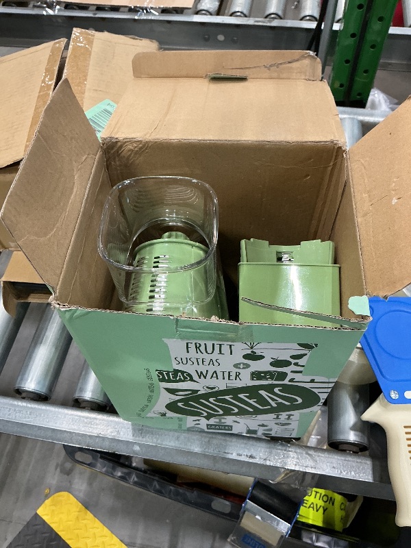 Photo 1 of *MISSING PARTS UNKNOWN*
SUSTEAS Rotary Cheese Grater with Handle - Vegetable Shredder with 5 Well-designed Blades & Strong Suction Base,Round Mandoline Slicer & Food Chopper for Kitchen,with Blade Storage Box(Retro Green)