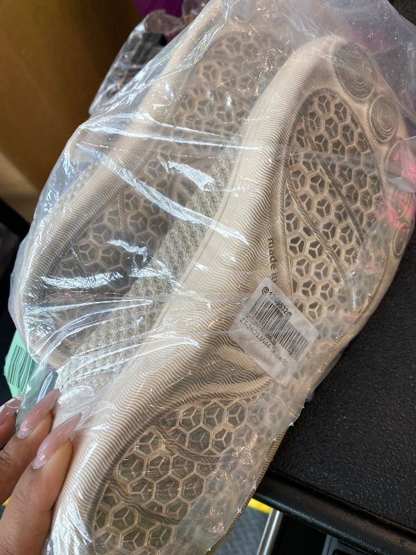 Photo 1 of *MAJOR DAMAGE*
LeIsfIt Womens Wide Barefoot Walking Shoes Adjustable Diabetic Shoes for Arthritis Edema Swollen Feet Zero Drop Sole Taupe Size 8.5