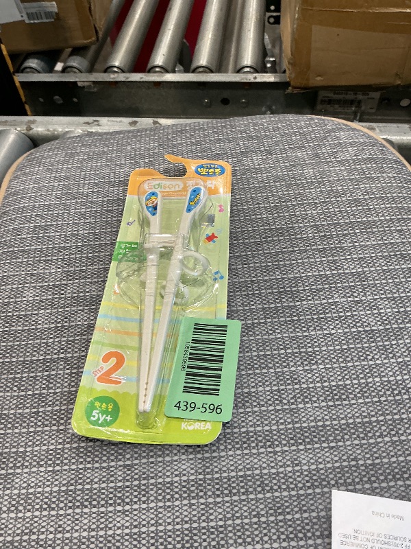 Photo 1 of 1 X Pororo Edison Training Chopsticks for Left Handed Children 2nd Step