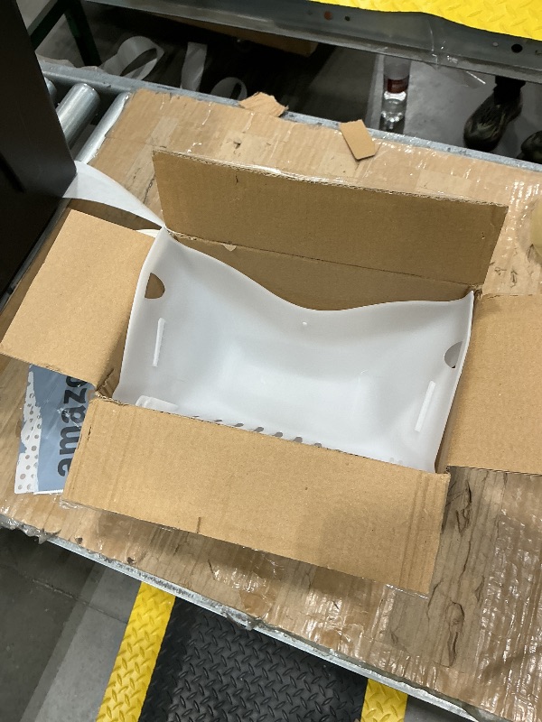 Photo 1 of 108D79 Garage Door Opener Light Lens Cover for Belt Or Chain Drive Operator K108D0079M 3585 3265 PD610 PD612K PD212 PD210 WD822K 108D0079