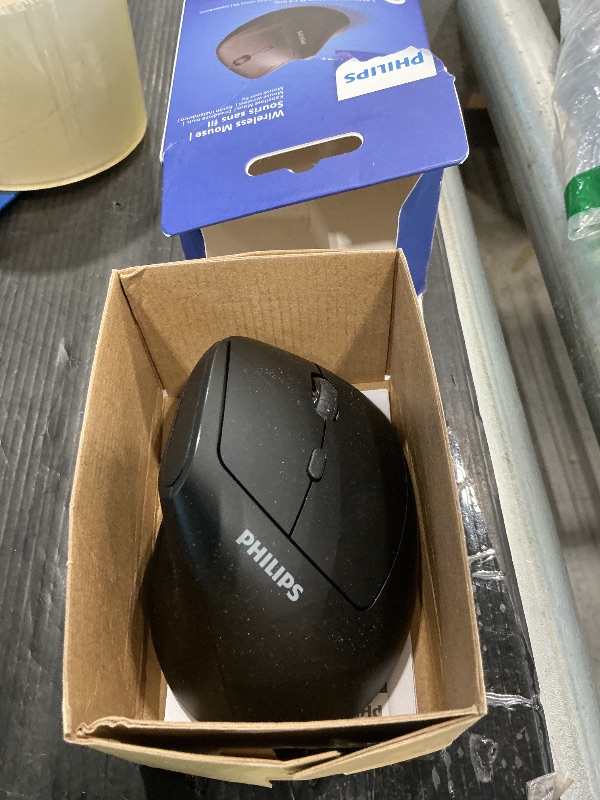 Photo 1 of **UNTESTED**
Philips Ergonomic Mouse - Vertical Mouse with 800/1200/1600 Adjustable DPI, 6 Silent Buttons Design for S/M Hands, Auto Power Saving, Light Weight, 2.4GHz Wireless Mouse for Laptop, Desktop, PC-Black