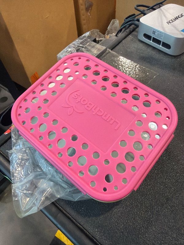 Photo 1 of **UNTESTED**
LunchBots Medium Trio II Snack Container - Divided Stainless Steel Food Container - Three Sections for Snacks On the Go - Eco-Friendly, Dishwasher Safe, BPA-Free - Stainless Lid - Pink Dots