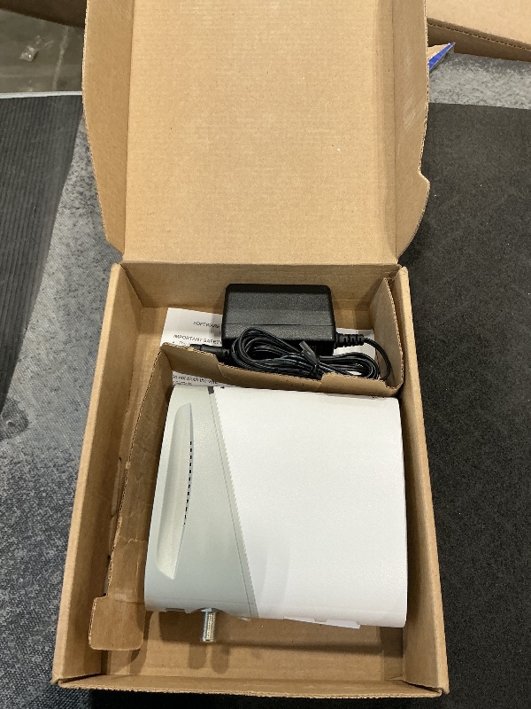 Photo 1 of **UNTESTED**
ARRIS SURFboard SB8200 DOCSIS 3.1 Multi?Gig Cable Modem | 2 -1Gbps Ethernet Ports | Works with Xfinity, Cox, Spectrum | For Cable Internet Plans up to 2Gbps | Modem Only, Router Required