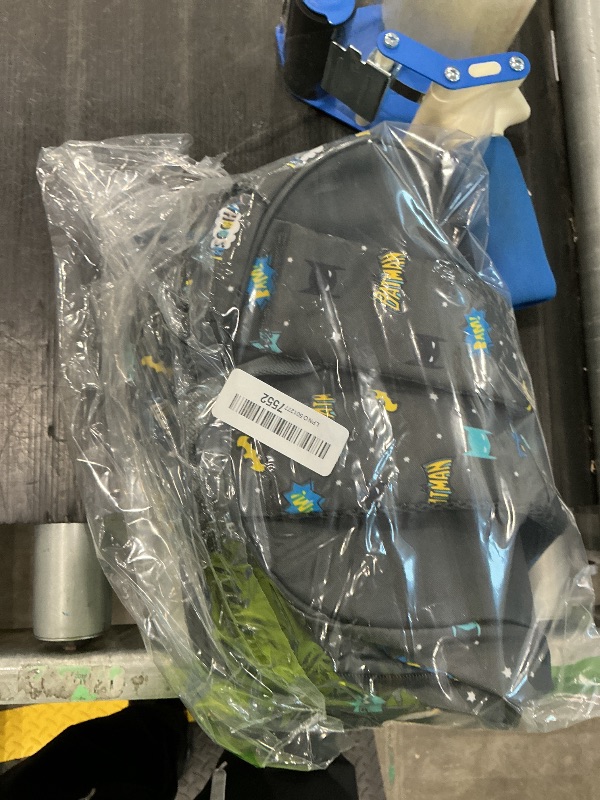 Photo 1 of ** SOLD AS IS, NO REFUND/RETURN** SEE COMMENTS!
Simple Modern Medium DC Comics Batman Toddler Backpack for School Girls and Boys | Kindergarten Elementary Kids Backpack | Fletcher Collection | Kids - 15" tall | Batman POW!