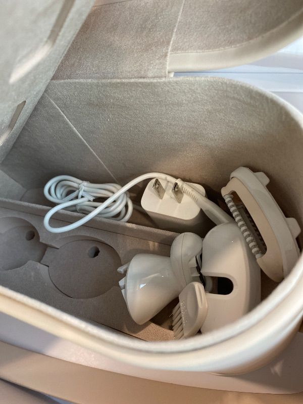 Photo 1 of **UNTESTED**
Braun IPL, Silk·Expert Pro 5, IPL Hair Removal for Women and Men, Permanent Laser Hair Reduction At-Home, 4 Heads, IPL5347