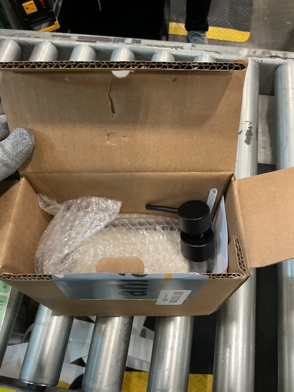 Photo 1 of *PARTIAL SET - See Clerk Notes*
Clasin Home 2 Pack Beige Resin Soap Dispensers, Refillable Liquid Lotion Dispenser Bottles with Travertine-Look for Bathroom and Kitchen Countertop, Modern Stone Texture (10.8 oz)