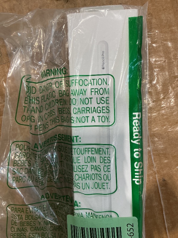 Photo 1 of "apple pencil pro"
