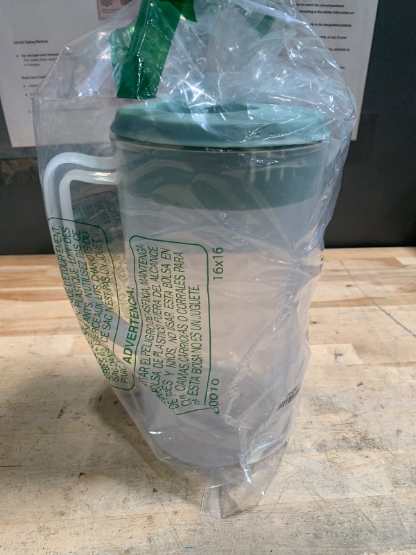 Photo 1 of 0.66 Gallon/2.5 Litre Plastic Pitcher with Lid BPA-FREE Eco-Friendly Carafes Mix Drinks Water Jug for Hot/Cold Lemonade Juice Beverage Jar Ice Tea Kettle (Blue, 81oz)