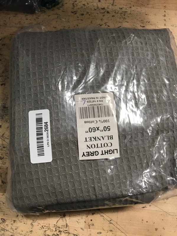 Photo 1 of 100% Cotton Blankets Throw Size for Bed - Waffle Weave Blankets for Summer, Lightweight and Breathable Soft Woven Blanket for Spring, (Light Grey, Throw (50" x 60"))
