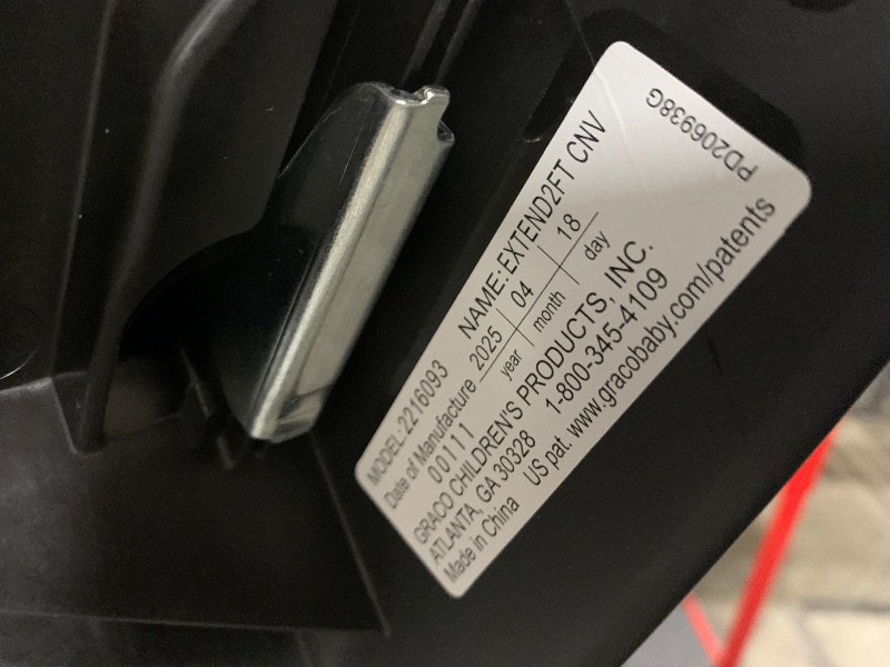 Photo 1 of ***PARTS ONLY *****Graco Extend2Fit Convertible Baby Car Seat, Rear and Forward Facing, Adjustable Extension Panel for Extra Legroom, Redmond