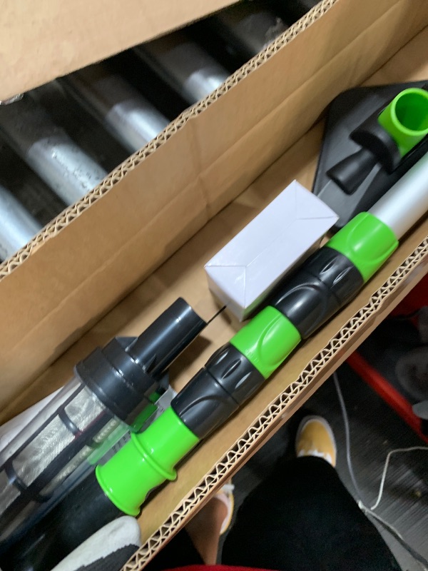 Photo 1 of (UNTESTED) Cordless Rechargeable Pool Vacuum, Spa Hot Tub Vacuum, Handheld Rechargeable Pool Cleaner, Running Time 90 Mins Suitable for Spas, Hot Tubs and Small Pools for Sand and Debris, Black