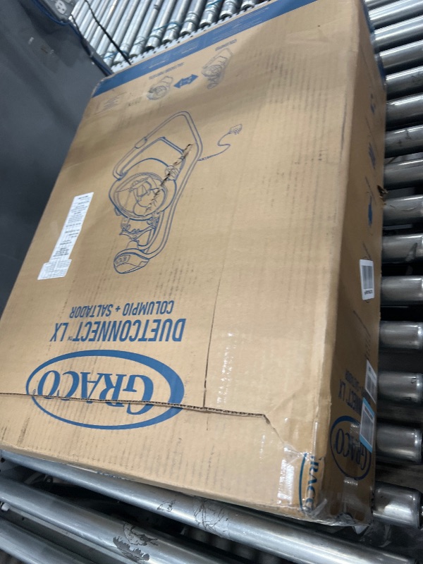 Photo 1 of (see all images) Graco DuetConnect LX Seat & Bouncer, Multi-Direction Seat, Multiple Swinging Speeds, Easily Portable, Redmond