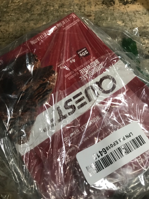 Photo 1 of *****BB 03 /13/2026*****Quest Nutrition Chocolate Brownie Protein Bar, 20g Protein, 1g Sugar, 4g Net Carb, Gluten Free, Gluten Free, 12 Count