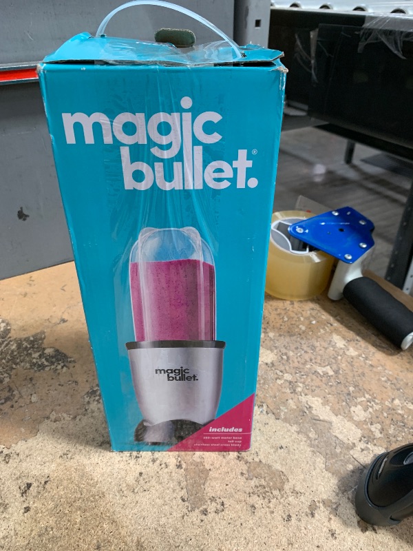 Photo 1 of **PARTIAL SET/ MISSING PIECES** Magic  Essential Personal Blender