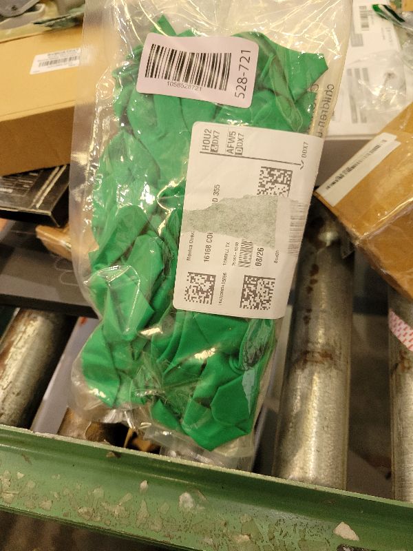 Photo 1 of 100pcs Green Balloons, Helium Quality 12 inch Green Latex Party Balloon for Birthday, Christmas, Graduation Party Decor (66ft Ribbons)