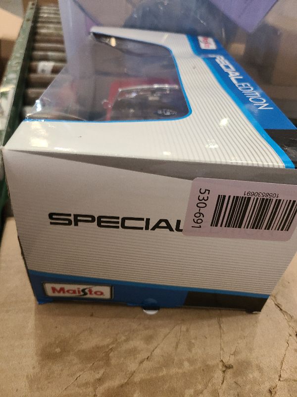 Photo 1 of 1967 Chevrolet Camaro SS 396 Convertible Red 1/18 Diecast Model Car by Maisto