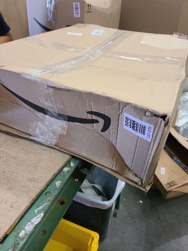 Photo 1 of 10 Pcs Kids Carpet Square Seats Soft Rainbow Floor Rug Mats Warm Colorful Hemming Floor Rug Cushions for Classroom Group Story Activity Home Play Area(18 Inch,Multi Color)