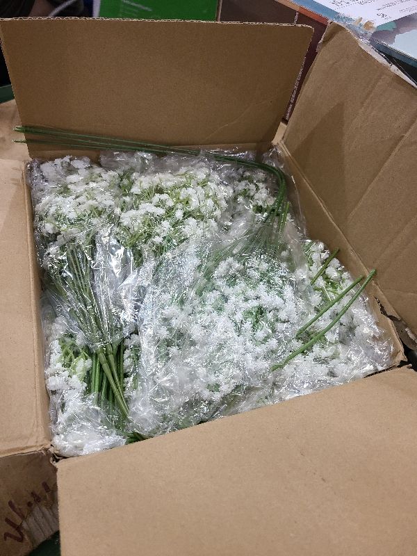 Photo 1 of 100 Pcs Babys Breath Artificial Flowers, Baby Breath Flowers Artificial Bulk, Real Touch White Fake Flowers, Faux Babies Breath Gypsophila for Wedding Home Decor Floral Arrangement