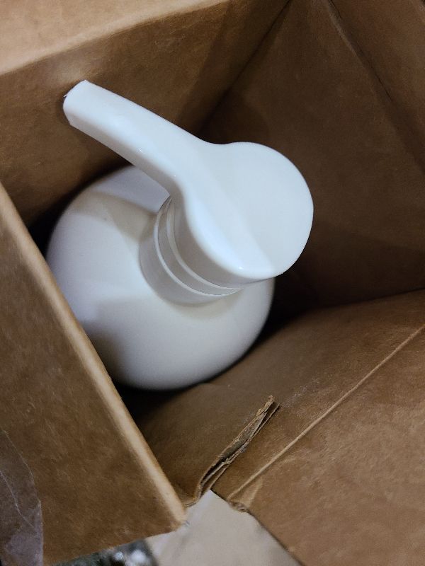 Photo 1 of **MSRP 45.99** KIDS Rocky Mountain Sunscreen Broad Spectrum | UVA/UVB Protection | Hawaii 104 Reef Act Compliant (Oxybenzone & Octinoxate Free) | Water Resistant 80 Min. | Fragrance Free | Quart With Pump (32 Fl Oz)