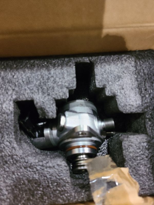 Photo 1 of 2012-2018 High Pressure Fuel Pump Compatible for Ford Focus 2012 2013 2014 2015 2016 2017 2018 2.0L L4, Replaces CM5E-9D376-CB