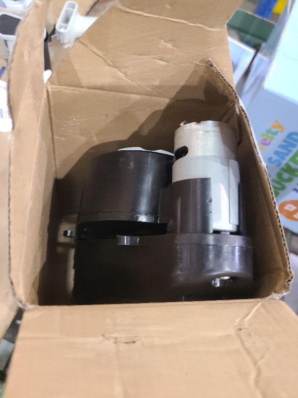 Photo 1 of 2Pcs 24V Replacement Parts for Kids Ride On Toy Car,24V 40000RPM Gear Box for Kids Electric Ride On Toy Car,24V RS555 40000RPM Ride On Toy Car Conversion High Speed Drive Engine Motor Gearbox