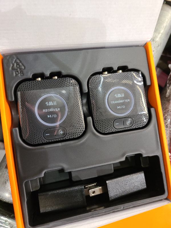 Photo 1 of 1Mii 2.4GHz Wireless Audio Transmitter Receiver Set for TV, 260Ft/80M Long Range 25ms Low Latency with AUX RCA in/Out,Wireless Audio Adapter for TV PC Powered Speaker Amplifier Soundbar