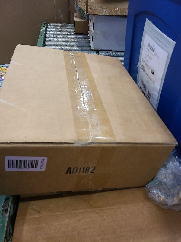 Photo 1 of 27fl oz Glass Candy Jars with Lids,3 Pack Apothecary Jars,Storage Jar for Candy, Cookies, Snacks, Kitchen Pantry, Clear Glass Jar for Countertop Display & Party Favors