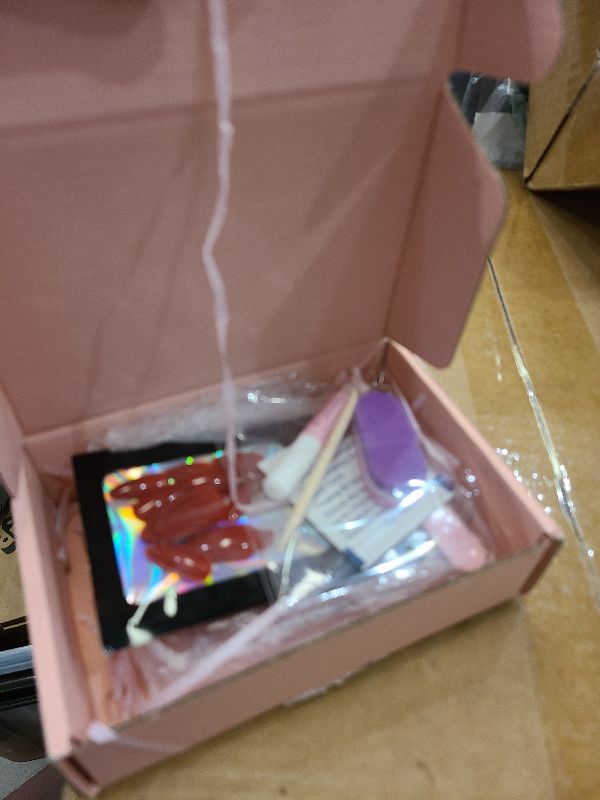 Photo 1 of 30Pcs Christmas Red Almond Press On Nails Reusable Fake Nails- Supremely Fit & Natural Soft Gel Nails,15 Sizes, Reusable Fake Nails Kit with Gift Box for Women (Warm Red)