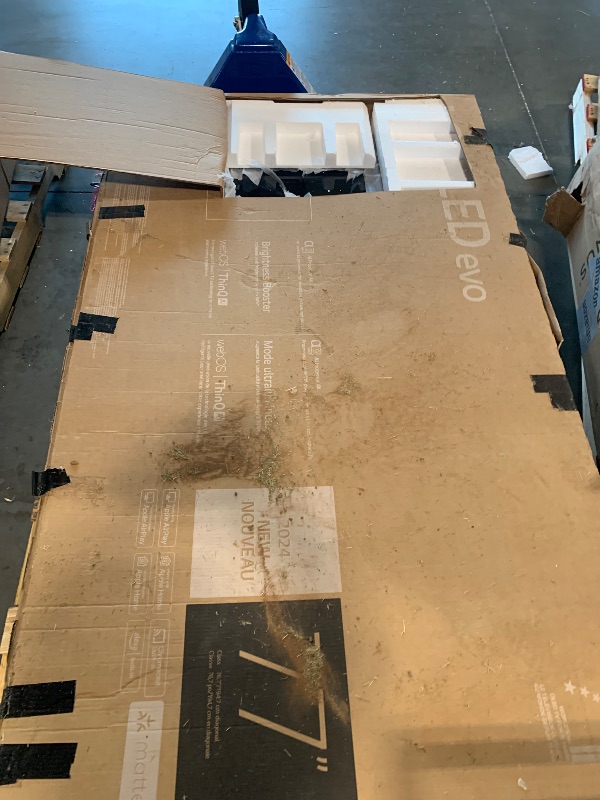 Photo 1 of ***SCRATCHED SCREEN - SOLD FOR PARTS***LG C3 Series 77-Inch Class OLED evo Smart TV OLED77C3PUA, 2023 - AI-Powered 4K, Alexa Built-in