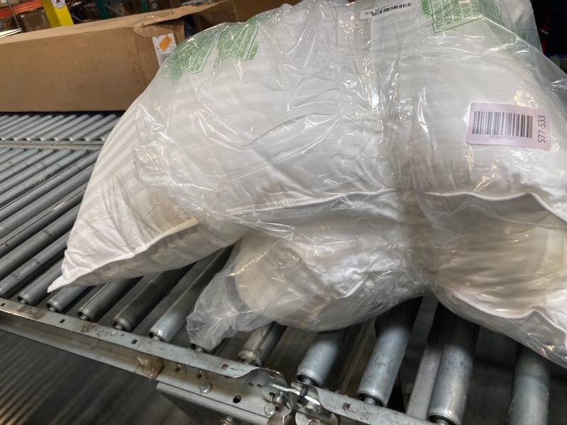 Photo 1 of Beckham Hotel Collection Bed Pillows Standard/Queen Size Set of 2 - Original Down Alternative Pillow for Sleeping - Bedding for Back, Stomach or Side Sleepers