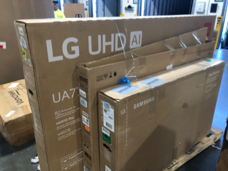 Photo 1 of **FOR PARTS ONLY, NO RETURNS, FINAL SALE!!!*** PALLET OF MULTIPLES TVS
**UNTESTED, NO GUARANTEE ITEMS FUNCTION**
**FOR PARTS ONLY*** NO RETURNS** FINAL SALE***



