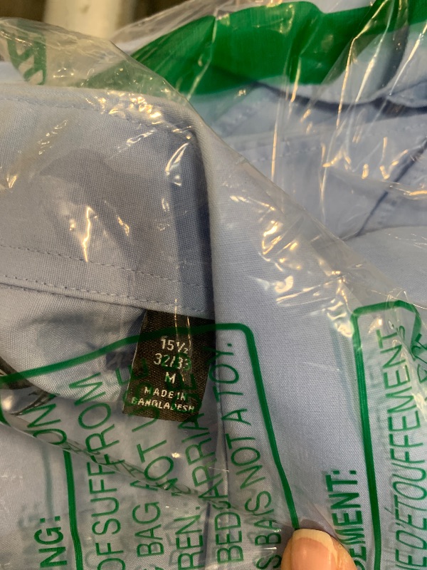 Photo 1 of ******HAVE BEEN WORN NEED TO BE WASHED*****Van Heusen Men's Dress Shirt Fitted Poplin Solid, Cameo Blue, 15.5" Neck 32"-33" Sleeve